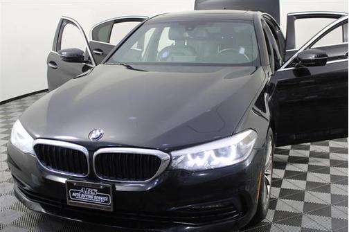 2018 BMW 530 530i SPORT