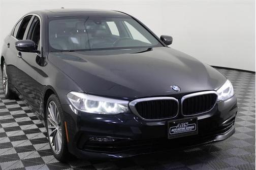 2018 BMW 530 530i SPORT