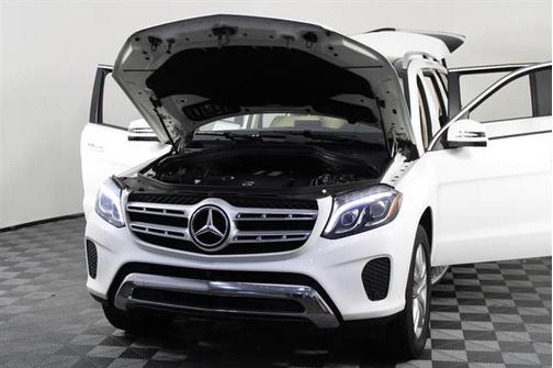 2017 Mercedes-Benz GLS 450 4MATIC