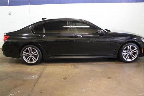 2018 BMW 750 i xDrive