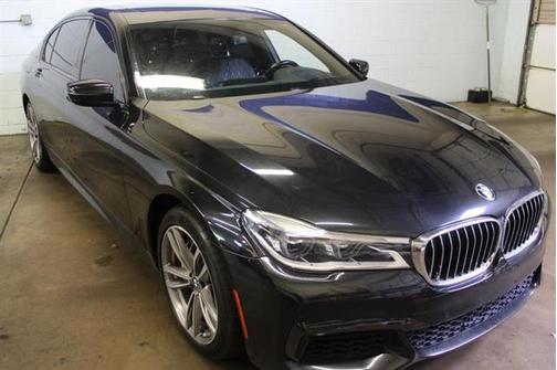 2018 BMW 750 i xDrive