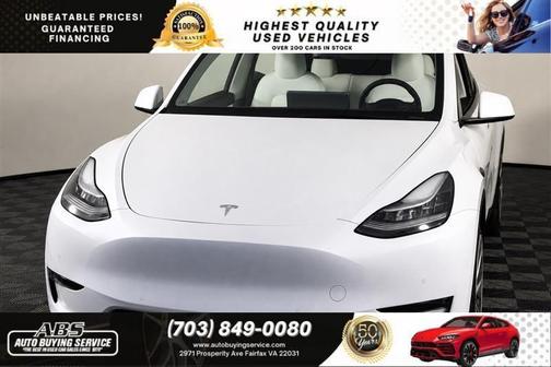 Pearl White Multi-Coat 2021 Tesla Model Y Standard Range Rear-Wheel Drive