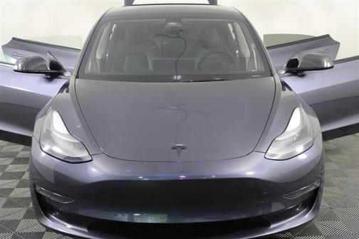 Deep Blue Metallic 2023 Tesla Model 3 Standard Range