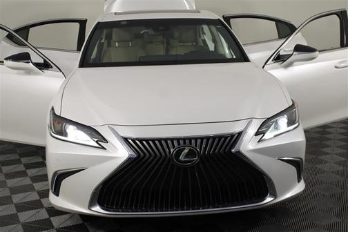 2019 Lexus ES 350 Base