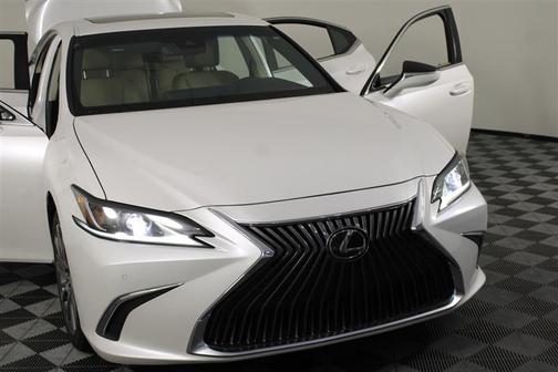 2019 Lexus ES 350 Base