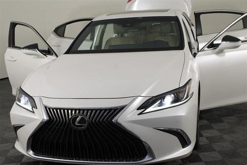 2019 Lexus ES 350 Base