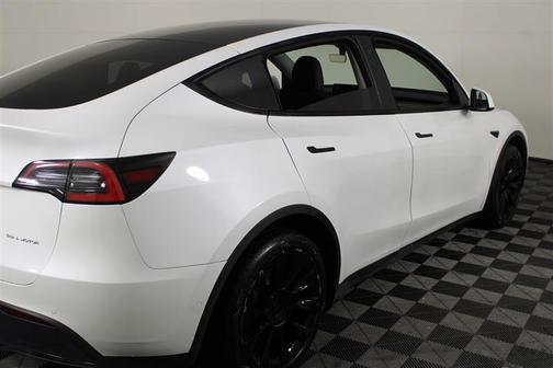 Pearl White Multi-Coat 2020 Tesla Model Y Long Range Dual Motor All-Wheel Drive