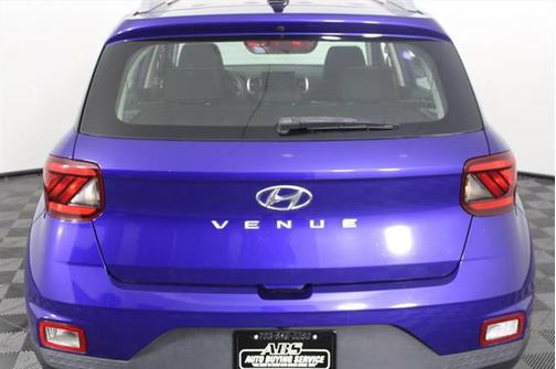 2021 Hyundai VENUE SEL