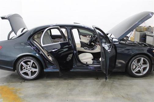 Piedmont Green Metallic 2018 Mercedes-Benz E-Class 4MATIC