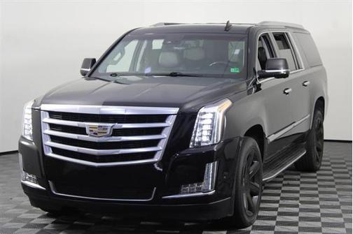 2017 Cadillac Escalade ESV Luxury