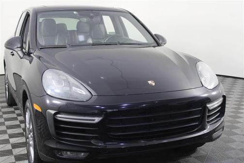 2015 Porsche Cayenne Turbo