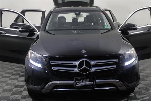 Black 2016 Mercedes-Benz GLC 300 4MATIC