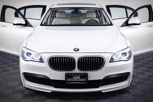 Alpine White 2014 BMW 740 740i