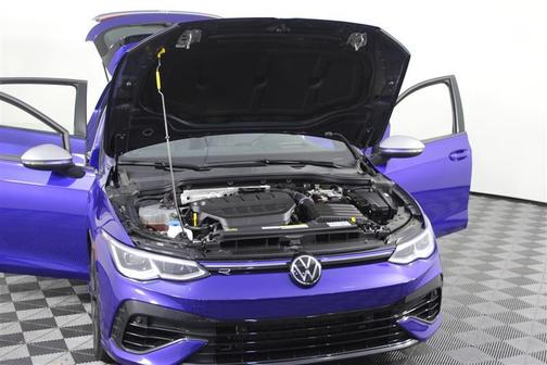 2024 Volkswagen Golf R 2.0T Manual