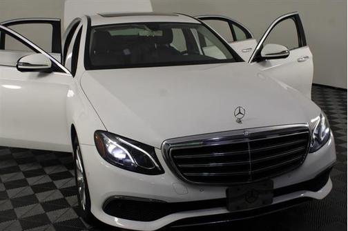 2017 Mercedes-Benz E-Class 4MATIC