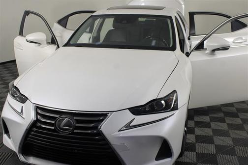 2017 Lexus IS 300 Base