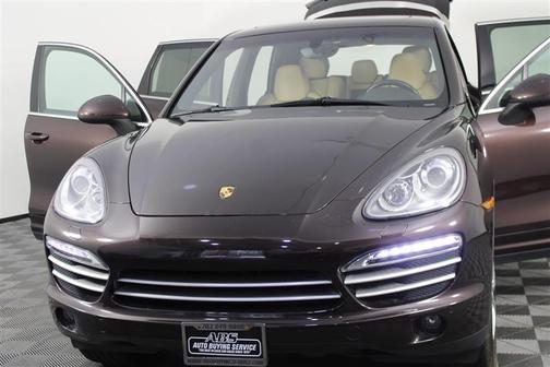 2014 Porsche Cayenne Cayenne
