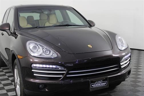 2014 Porsche Cayenne Cayenne