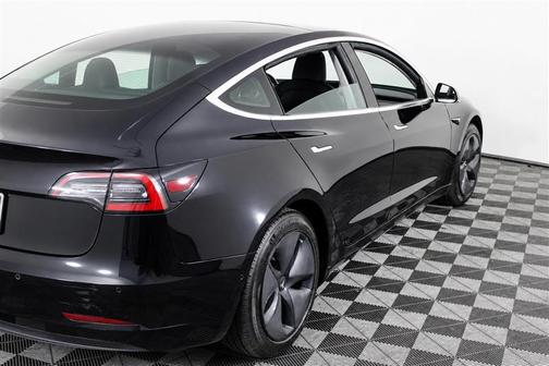 Solid Black 2019 Tesla Model 3 Standard Range