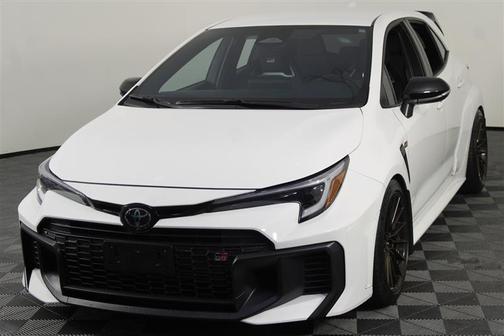 Ice Cap 2025 Toyota GR Corolla Core