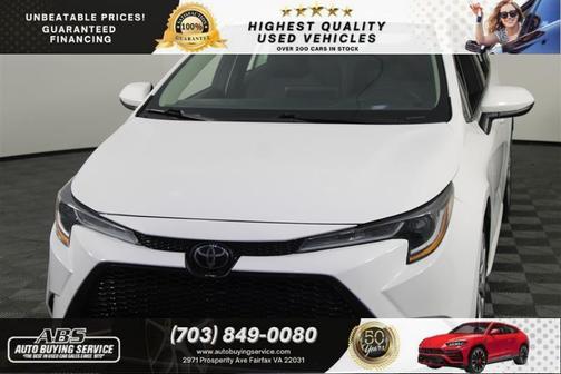 White 2022 Toyota Corolla LE