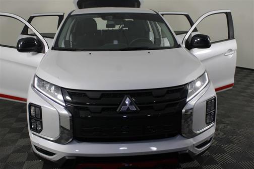 White Diamond 2023 Mitsubishi Outlander Sport 2.0 LE