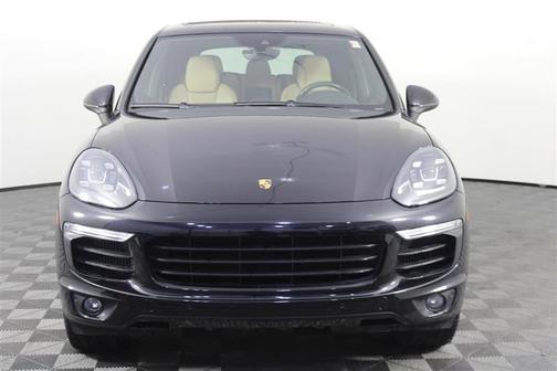 2016 Porsche Cayenne Cayenne