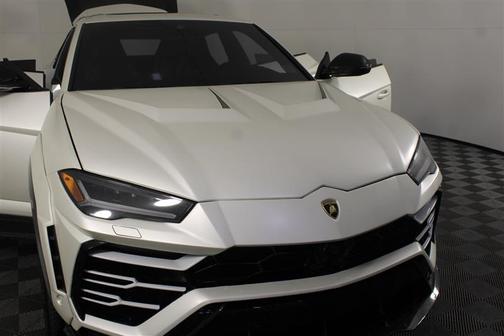2019 Lamborghini Urus WIDEBODY KIT