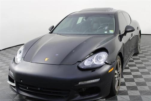 2014 Porsche Panamera 4