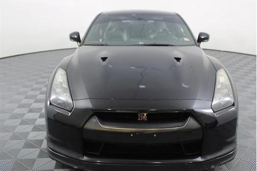 2010 Nissan GT-R Premium
