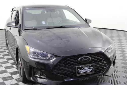 2019 Hyundai Veloster Base
