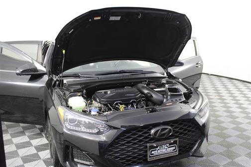 2019 Hyundai Veloster Base