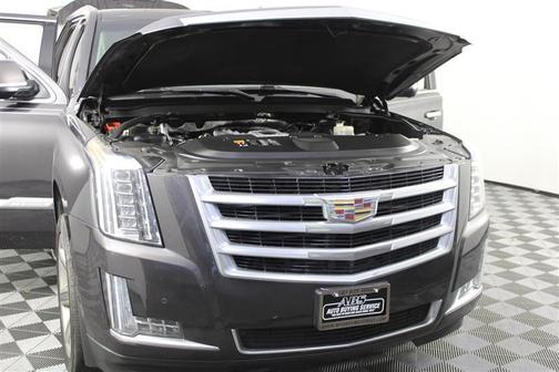 2016 Cadillac Escalade Luxury