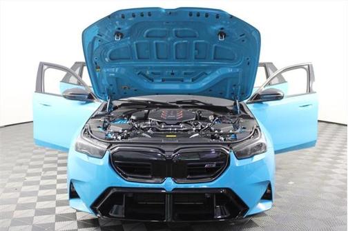 2025 BMW M5 Base