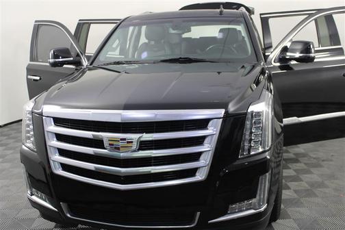 2016 Cadillac Escalade ESV Standard