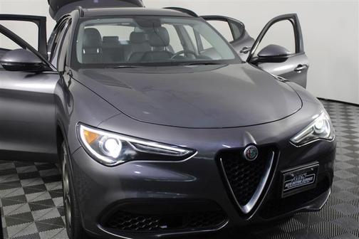 Gray 2018 Alfa Romeo Stelvio Sport