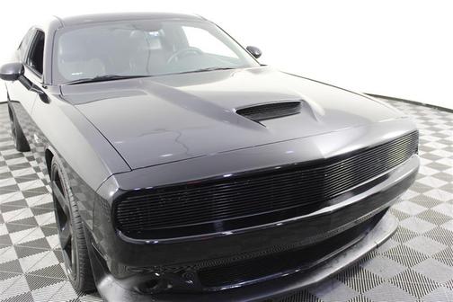 2015 Dodge Challenger SRT 392