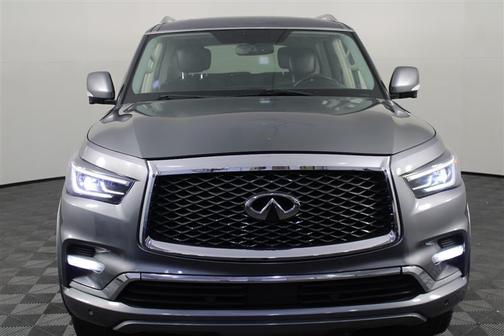 2018 INFINITI QX80 Base