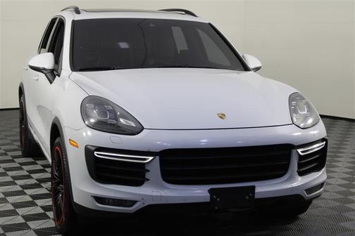 2015 Porsche Cayenne Turbo