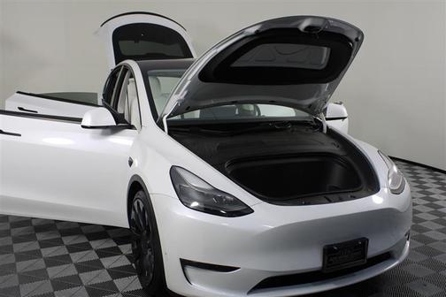 Pearl White Multi-Coat 2021 Tesla Model Y Performance Dual Motor All-Wheel Drive