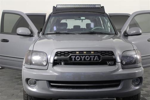 2006 Toyota Sequoia SR5