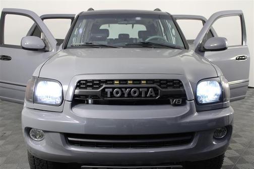 2006 Toyota Sequoia SR5