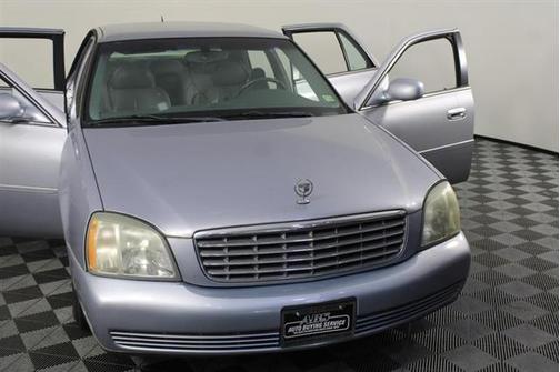 2005 Cadillac DeVille Base