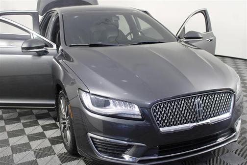 2020 Lincoln MKZ Standard