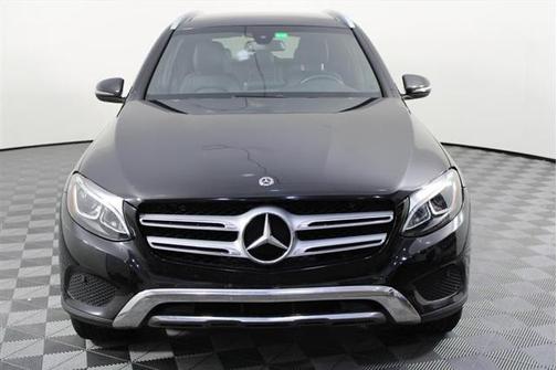 2017 Mercedes-Benz GLC 300 Base