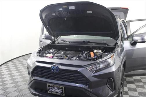 2020 Toyota RAV4 Hybrid LE