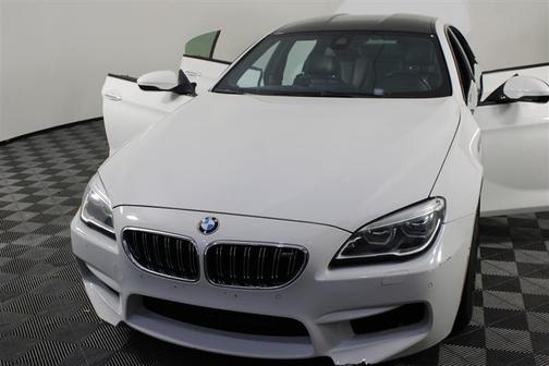 White Diamond 2017 BMW M6 Base