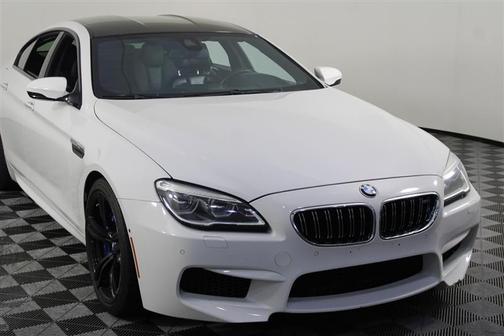 White Diamond 2017 BMW M6 Base