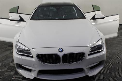 White Diamond 2017 BMW M6 Base