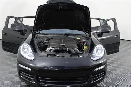 2014 Porsche Panamera 4S